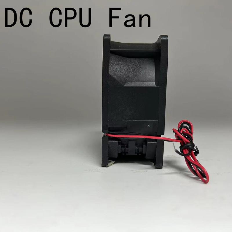 45 CFM تدفق الهواء DC CPU مروحة 35000 ساعة العمر المتوقع البلاستيك PBT 94V0 الإطار